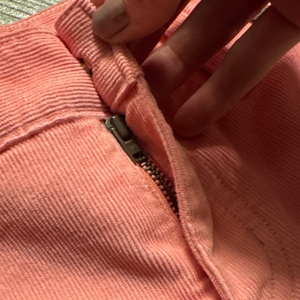 Carve Designs Oahu 2” Shorts, Size 4 - Picture 5 of 7